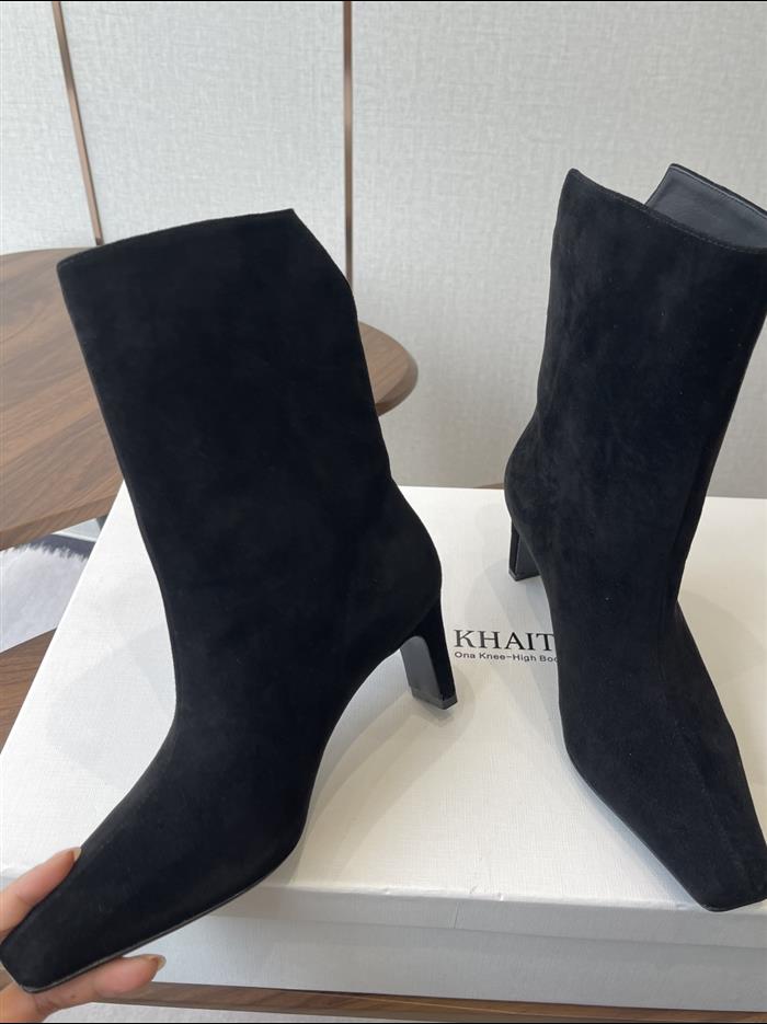 2025112817448840 390